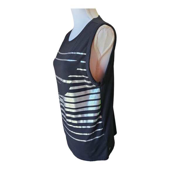 Fabletics Women's McKinney Sleeveless Top, Black/Silver Tee, Size Small,… - Picture 3 of 12